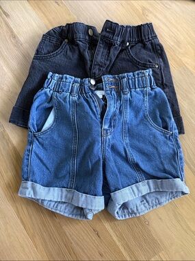 Bundle of Two Pairs of Gb Girls Shorts